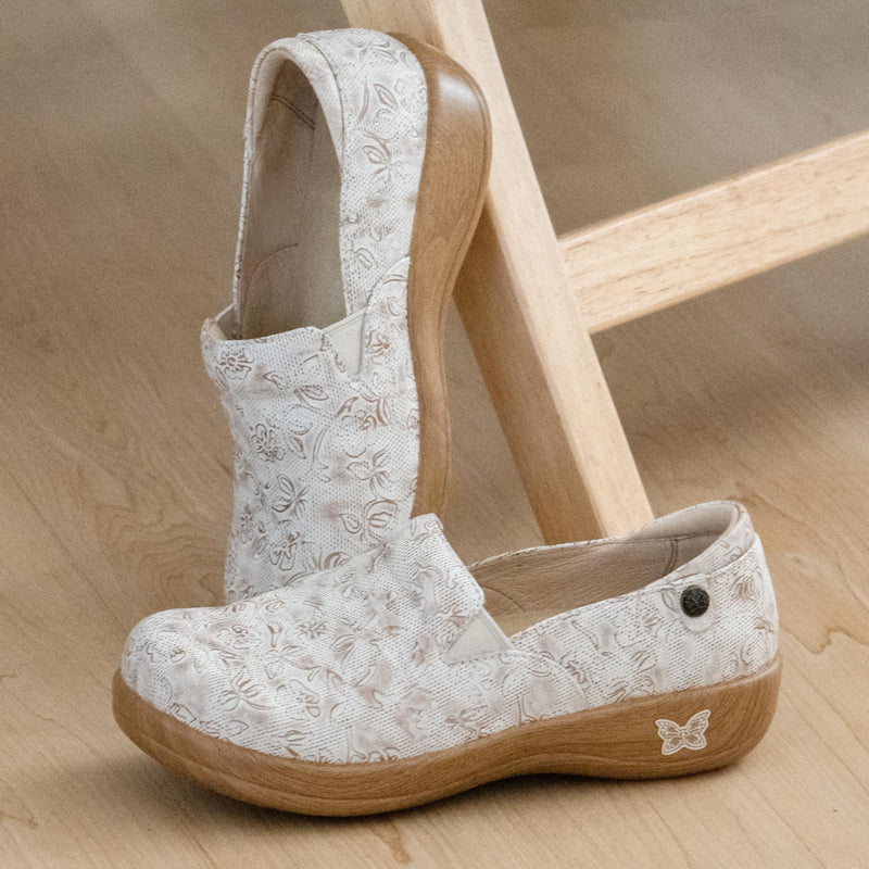 Keli Shabby Chic Shoe | Alegria Shoes