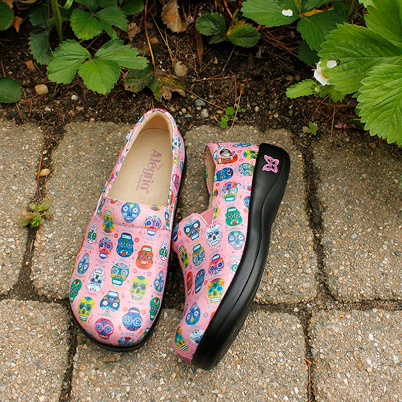 Keli Sugar Skulls Pink Shoe | Alegria Shoes