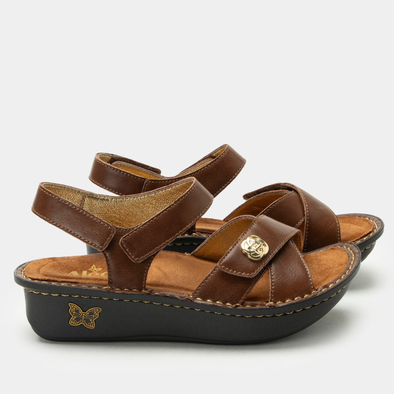 Kelsi Marrone Sandal | Alegria Shoes