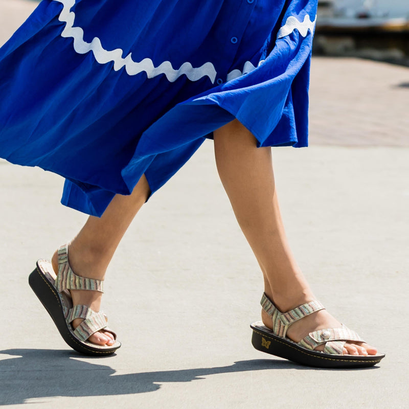 Kelsi Spumoni Sandal | Alegria Shoes