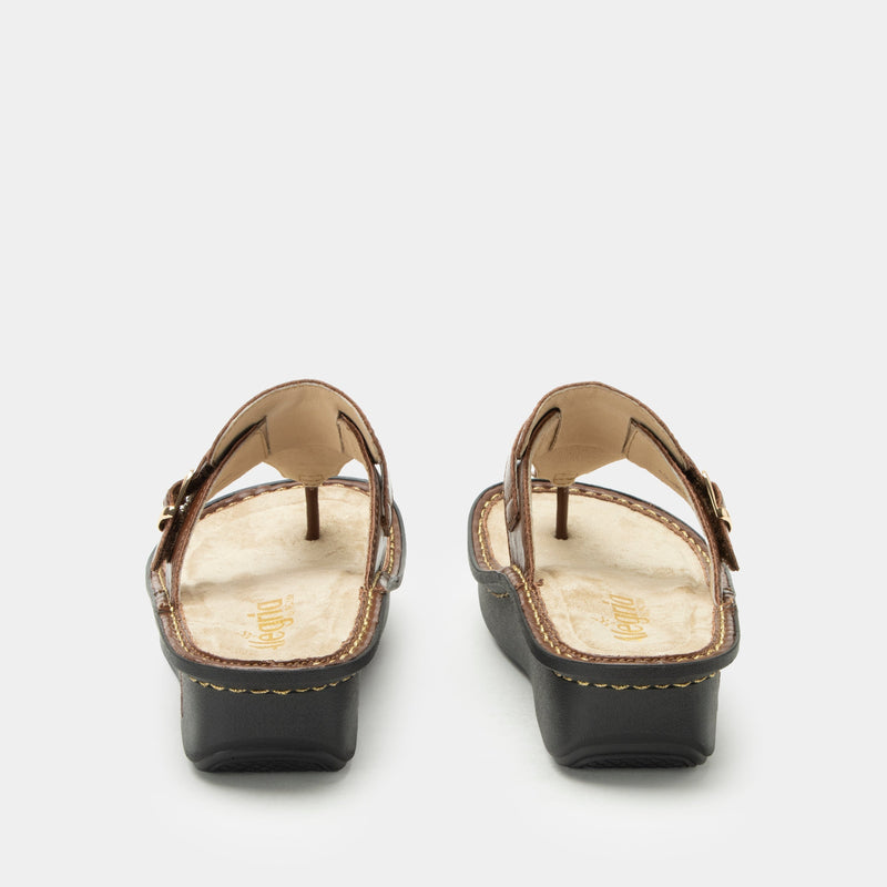 Kennedi Marrone Sandal | Alegria Shoes