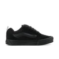 Women's Knu Skool sneakers in dark triple black suede, low-top lace-up