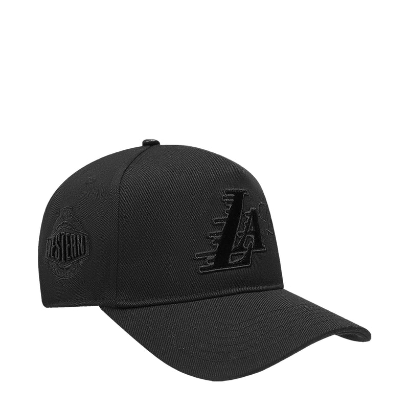 Black snapback cap with embroidered Lakers “L” logo and side emblem detail.