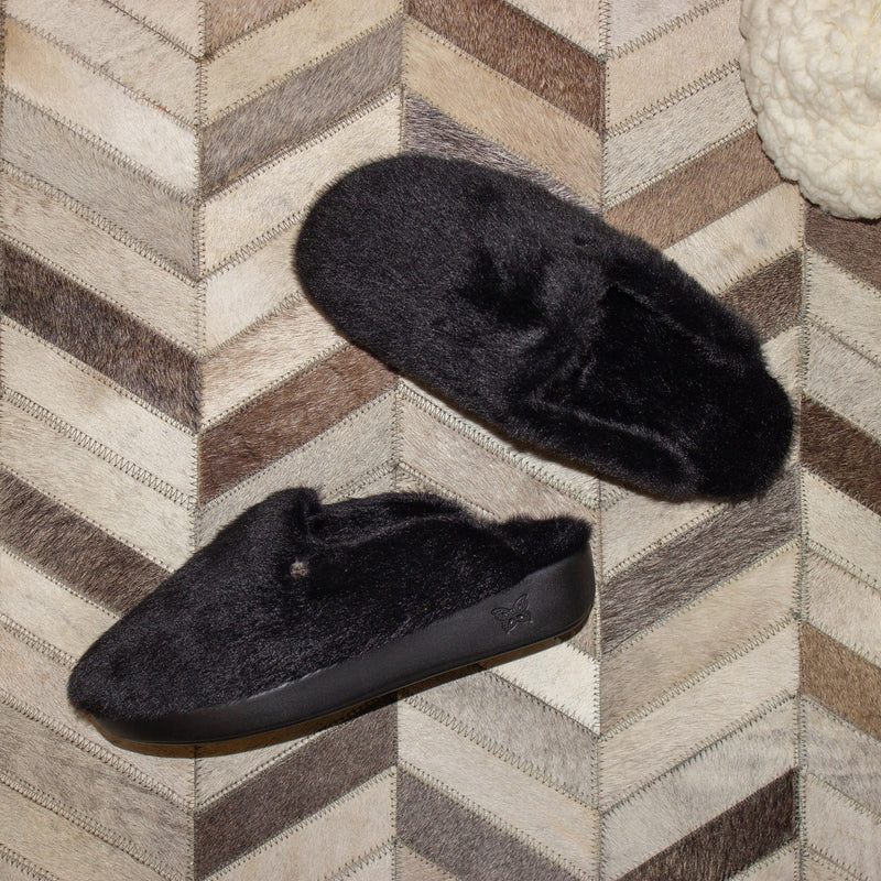 Leisurelee 2 Black Slipper | Alegria Shoes