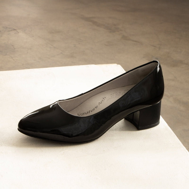 Lisah Black Patent Shoe | Alegria Shoes