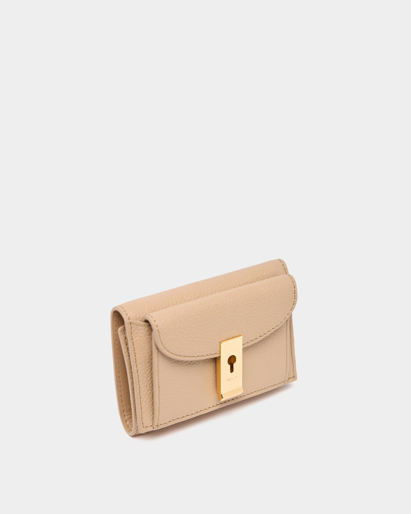 Lock Me Wallet in Light Beige Grained Leather