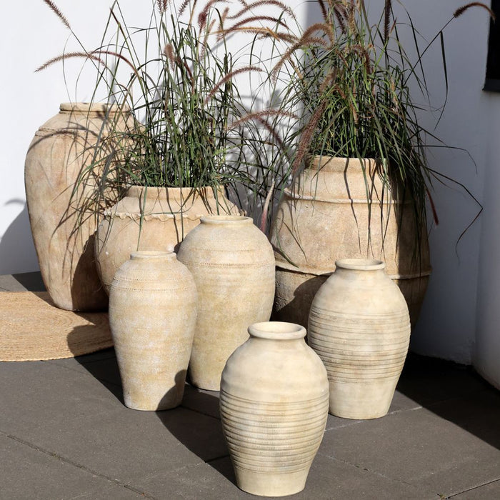 Lourdes Pot