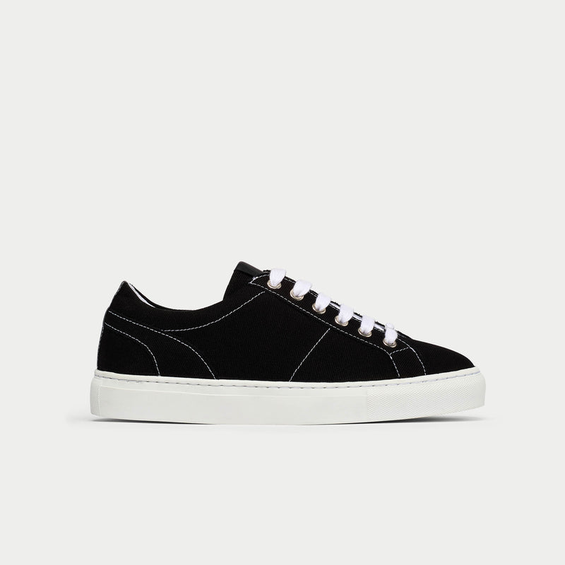 Luna black vegan trainer side view
