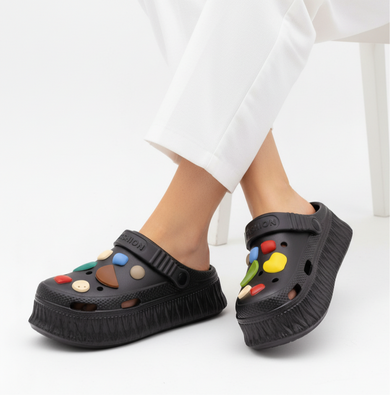 Women shoes black