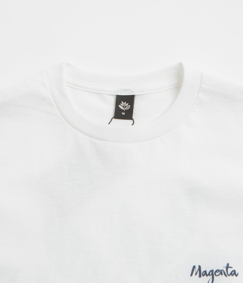 Magenta Femme T-Shirt in White