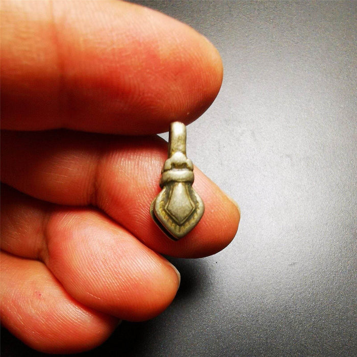 Mala Counter Clip - Tibetan Buddhist mala beads, view 6