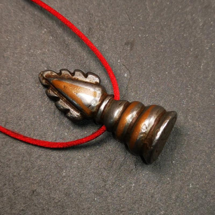 Mani Jewel Amulet 1.57" - Tibetan Buddhist amulet, front view