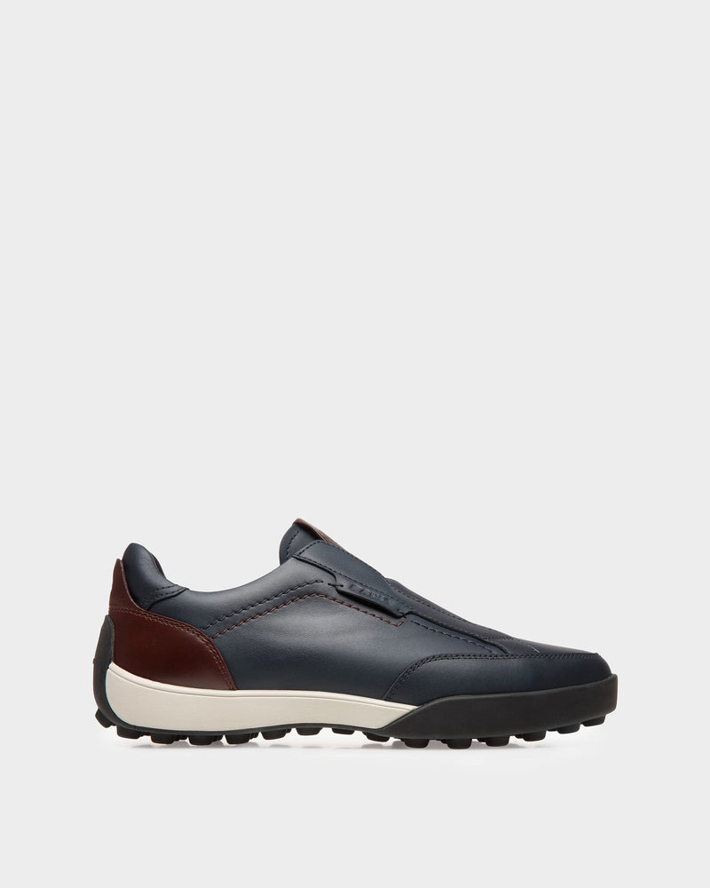 Manto Runner Sneaker in Navy Blue Leather