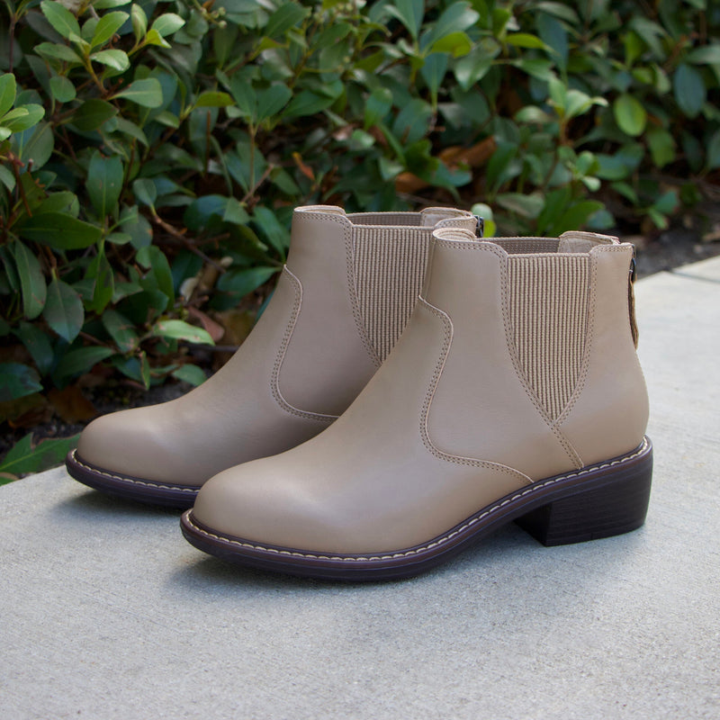 Meadow Beige Boot | Alegria Shoes