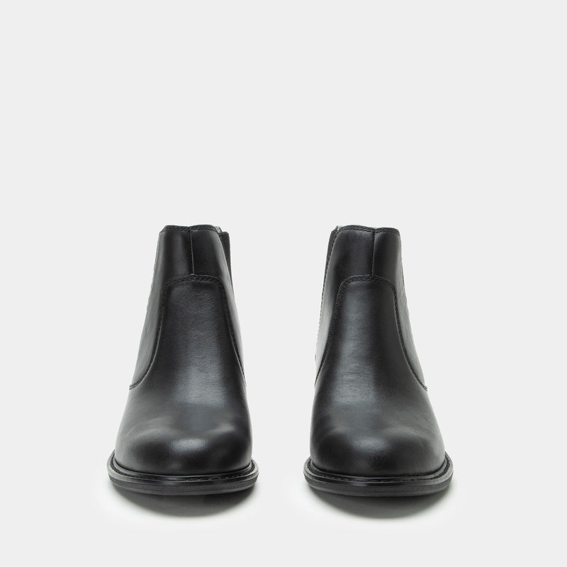 Meadow Black Boot | Alegria Shoes