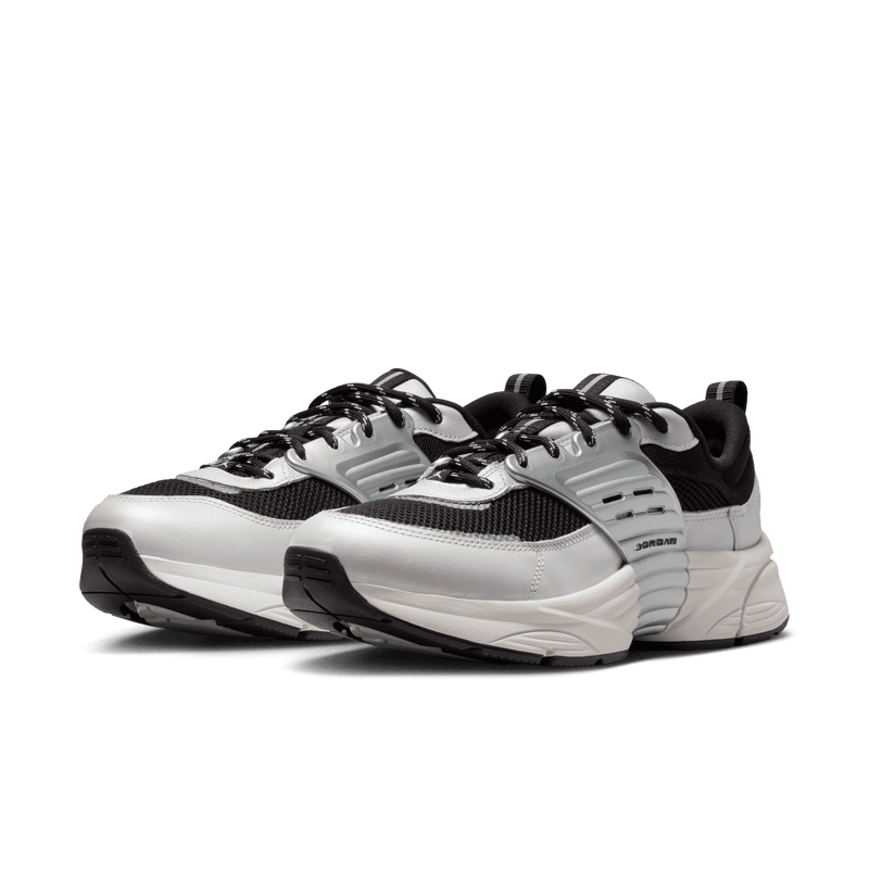 Men's Jordan Trunner O/S "Photon Dust Black Sail"