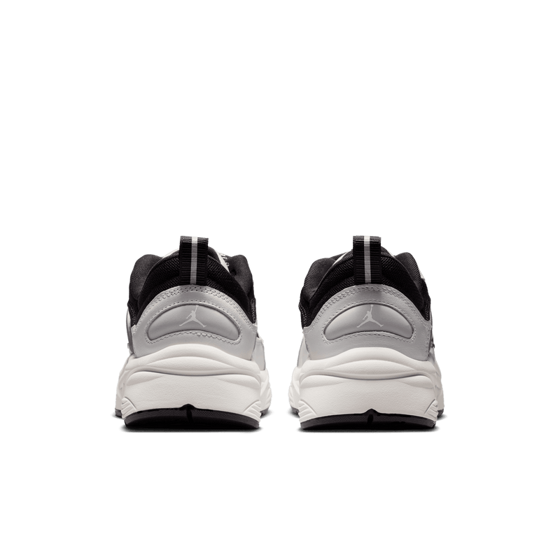 Men's Jordan Trunner O/S "Photon Dust Black Sail"