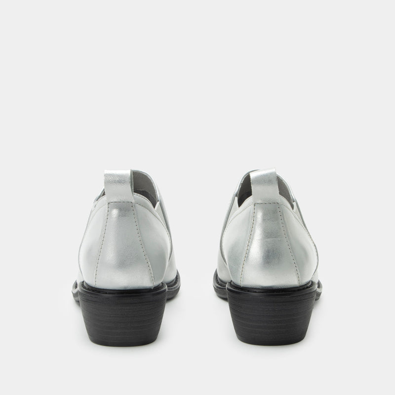 Merle Silver White Boot | Alegria Shoes