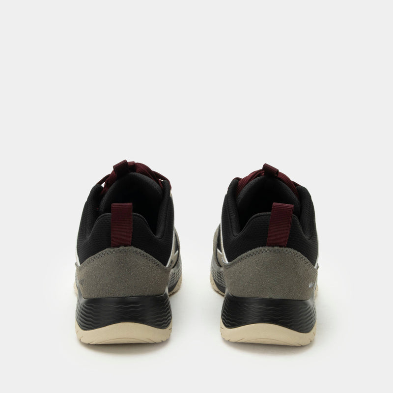 Motov8 Raven Shoe | Alegria Shoes