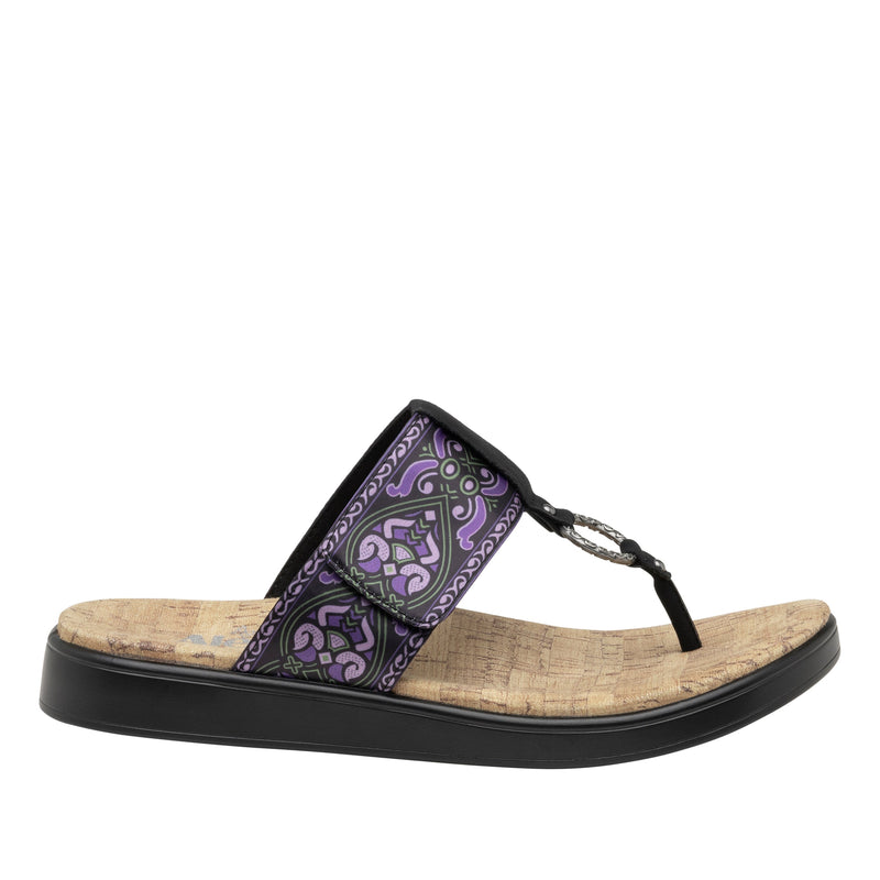 Moxi Free Spirit Crow Sandal | Alegria Shoes
