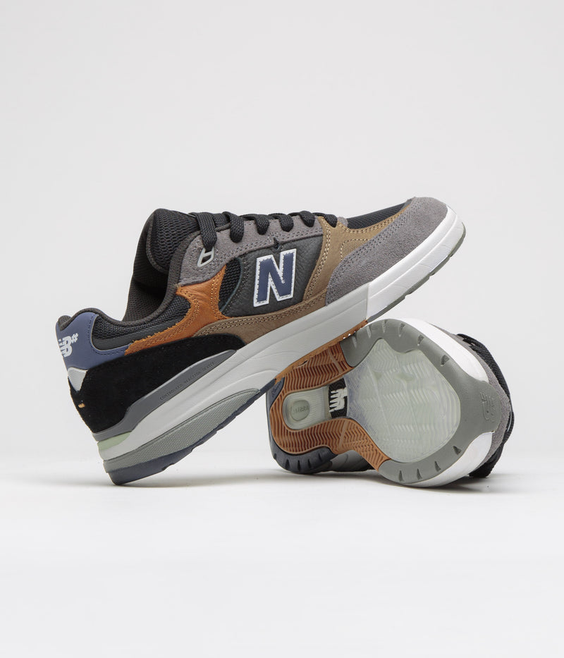 New Balance Numeric 933 Andrew Reynolds Shoes in Castlerock