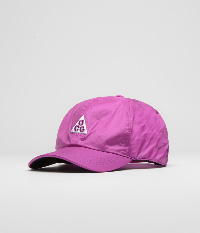 Nike ACG Dri-FIT Club Cap in Vivid Purple