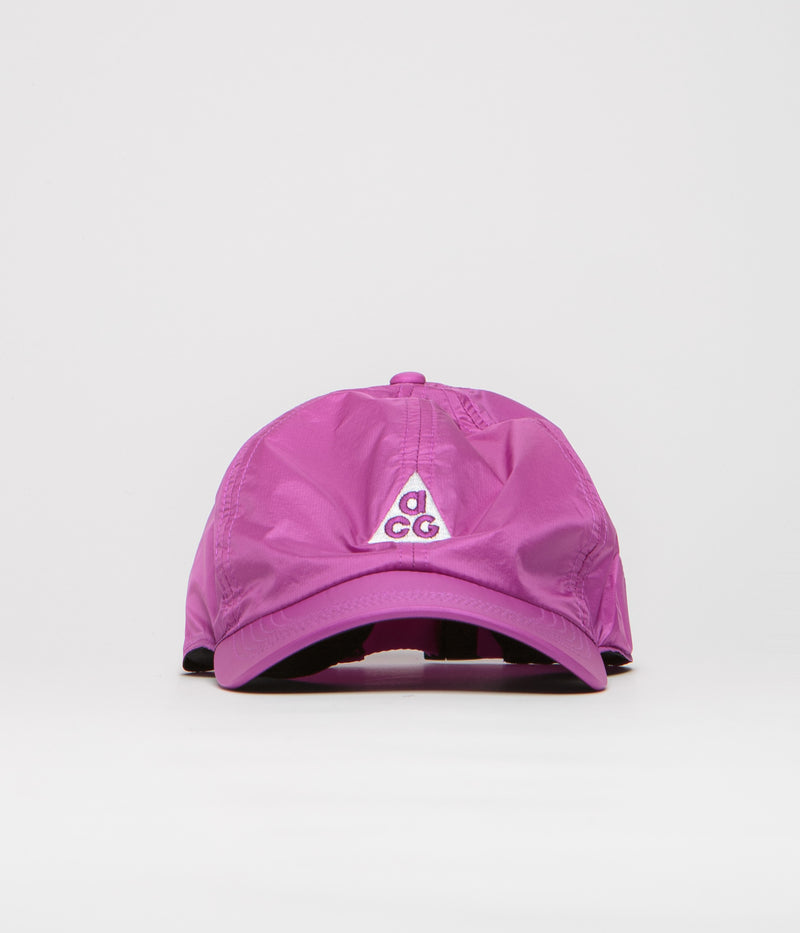 Nike ACG Dri-FIT Club Cap in Vivid Purple