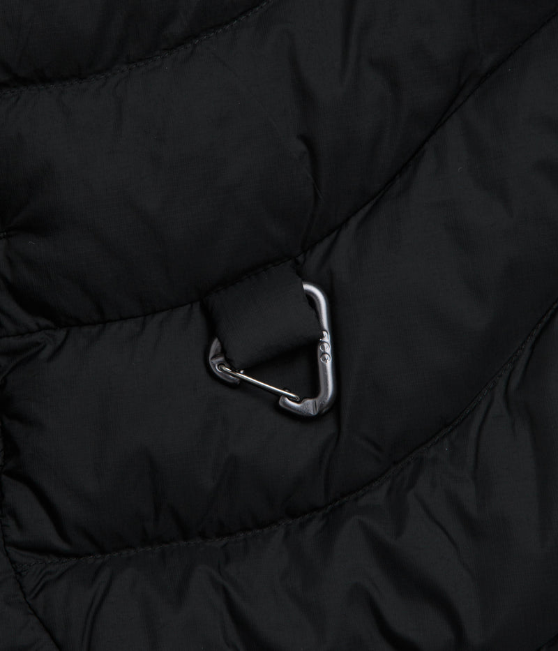 Nike ACG Lava Flow Jacket in Black and Black / Black / Summit White