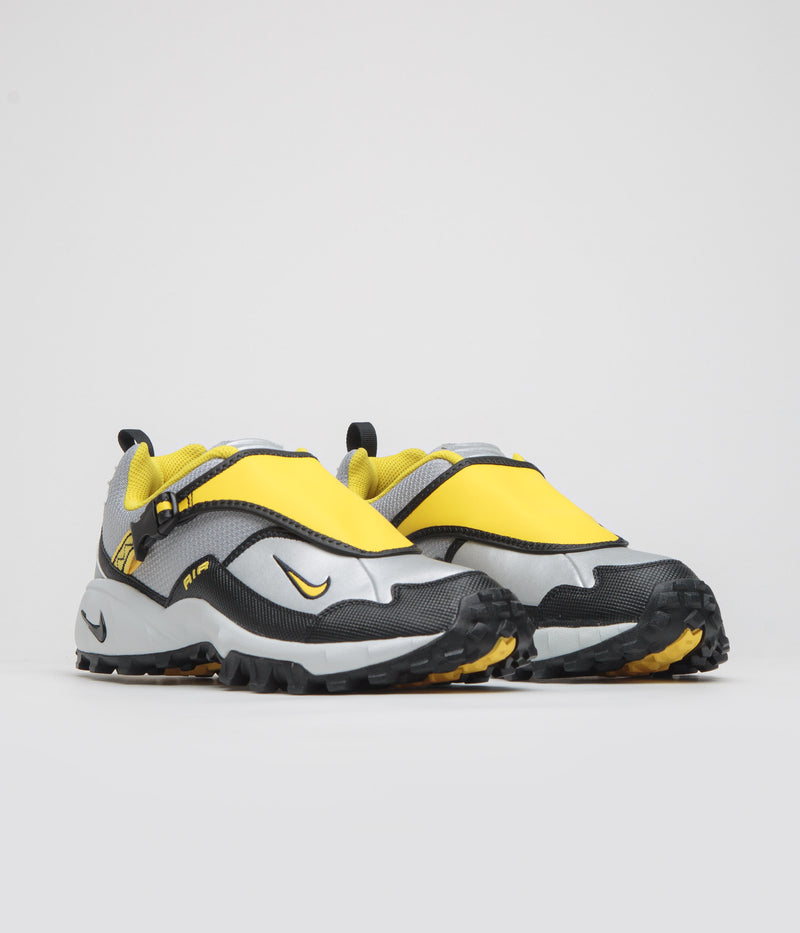 Nike ACG Phassad Shoes in Black and Yellow Zest and Metallic Silver