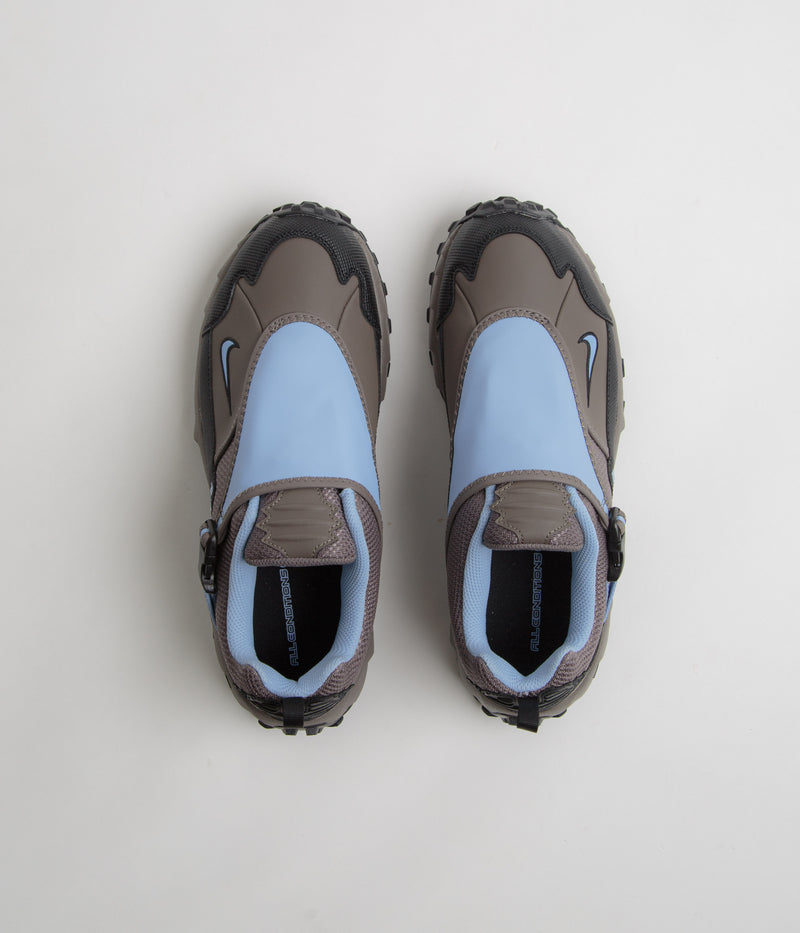 Nike ACG Phassad Shoes in Cave Stone and Aluminum and Cave Stone - Black