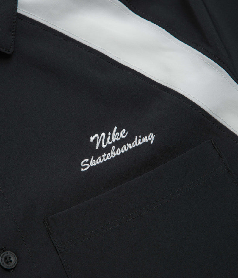 Nike SB Bowler Shirt in Black and White / White