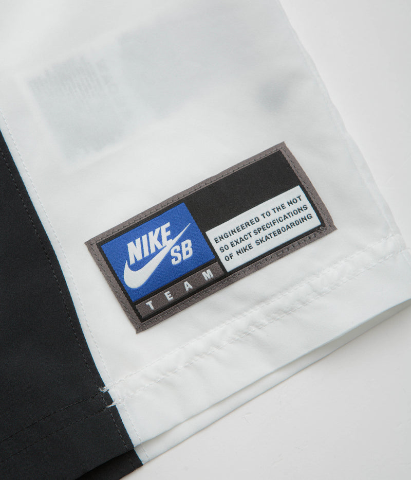 Nike SB Bowler Shirt in Black and White / White