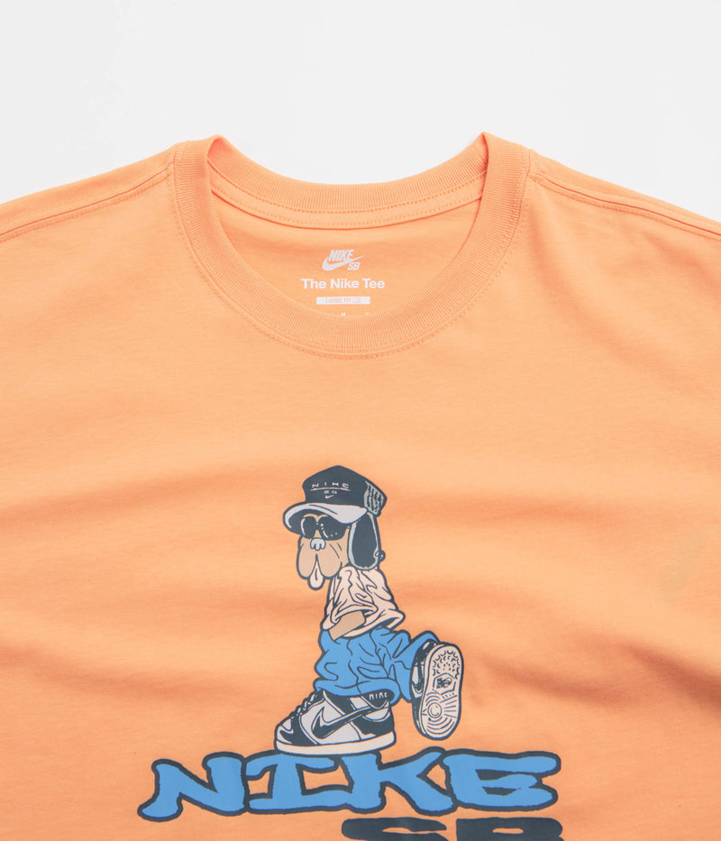 Nike SB Dunk Dog T-Shirt in Apricot Agate