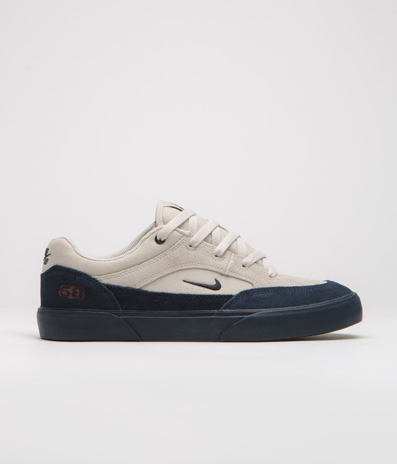 Nike SB Malor TE Shoes in Light Khaki and Black and Light Orewood Brown