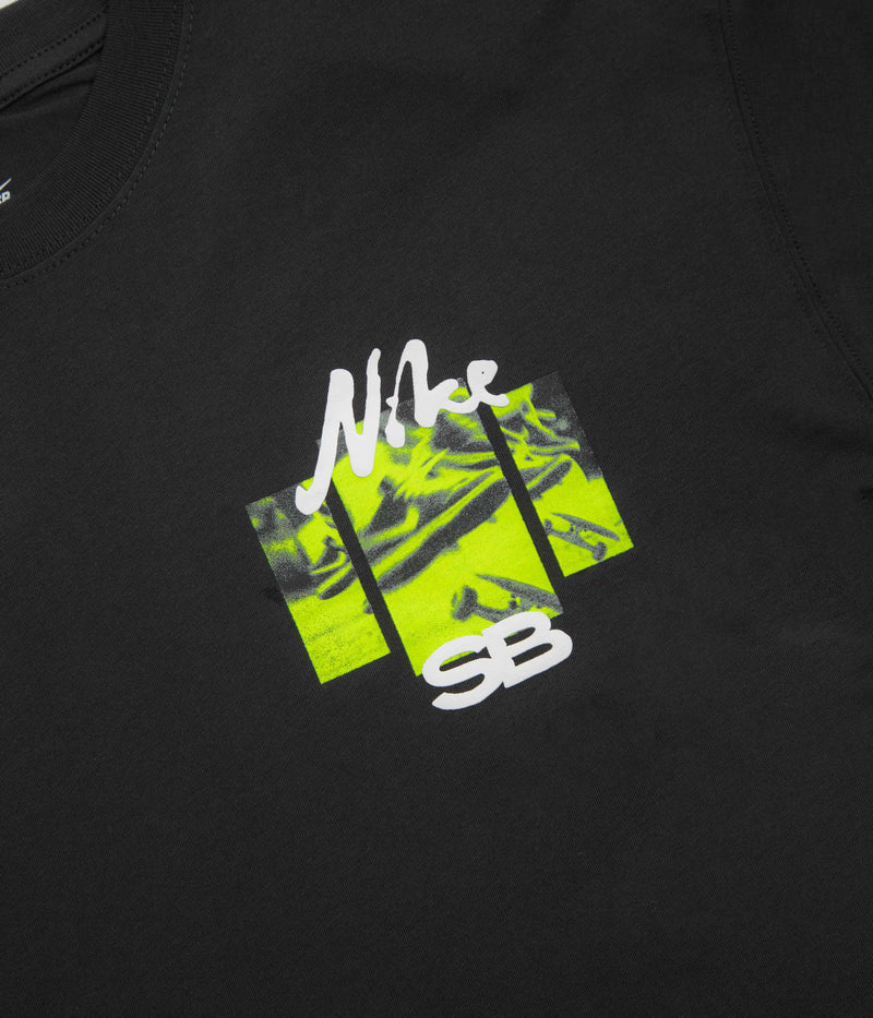 Nike SB Photo T-Shirt in Off Noir