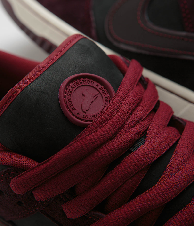 Nike SB x RIOT Skateshop Dunk Low Pro Shoes in Mahogany and Dark Beetroot and Team Red - Sail