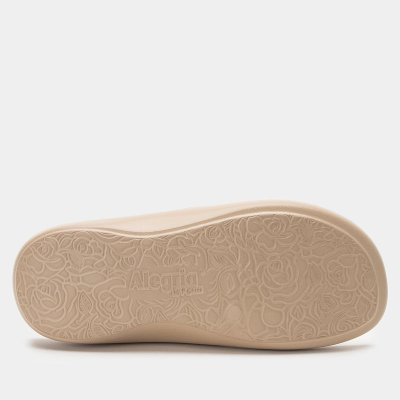 Ode A Fine Romance Sandal | Alegria Shoes