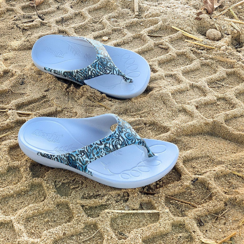 Ode Casual Friday Sandal | Alegria Shoes