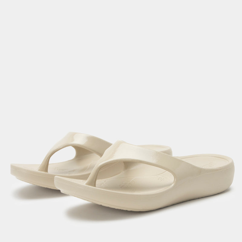 Ode Sand Gloss Sandal | Alegria Shoes