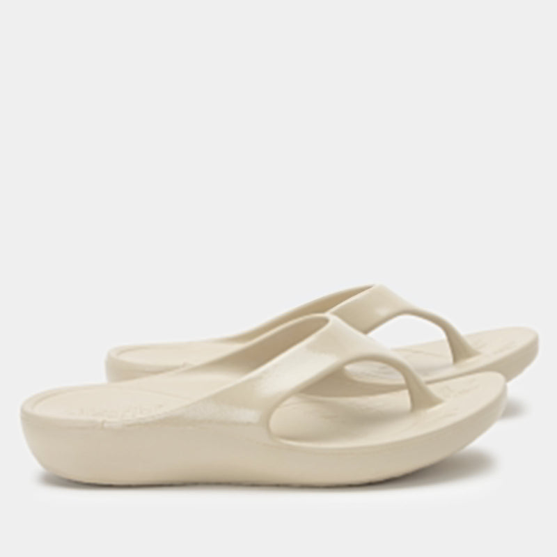 Ode Sand Gloss Sandal | Alegria Shoes