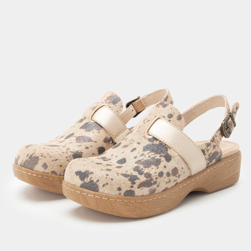 Olanna Saddlebrush Shoe