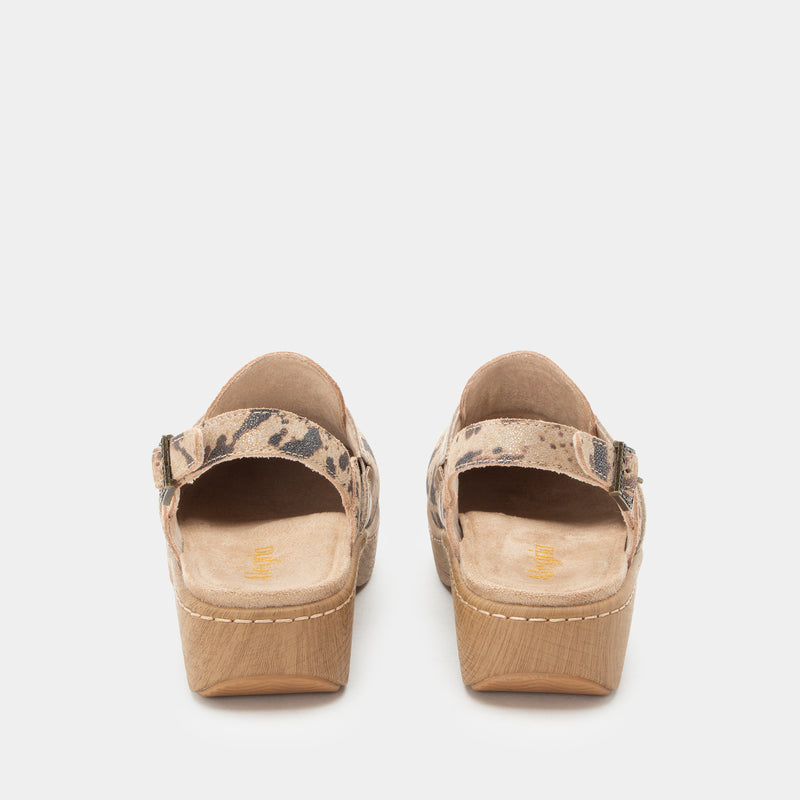 Olanna Saddlebrush Shoe