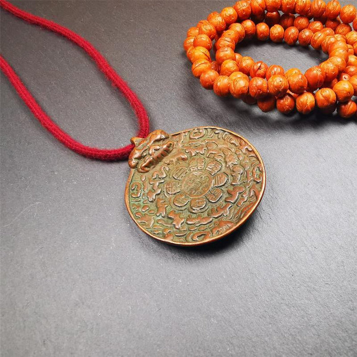 Old Melong 1.89" - Tibetan Buddhist art, close-up detail