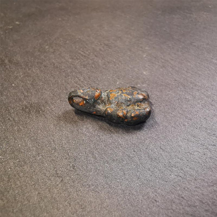 Old Scorpion Guru Amulet 0.95" - Tibetan Buddhist amulet, view 5