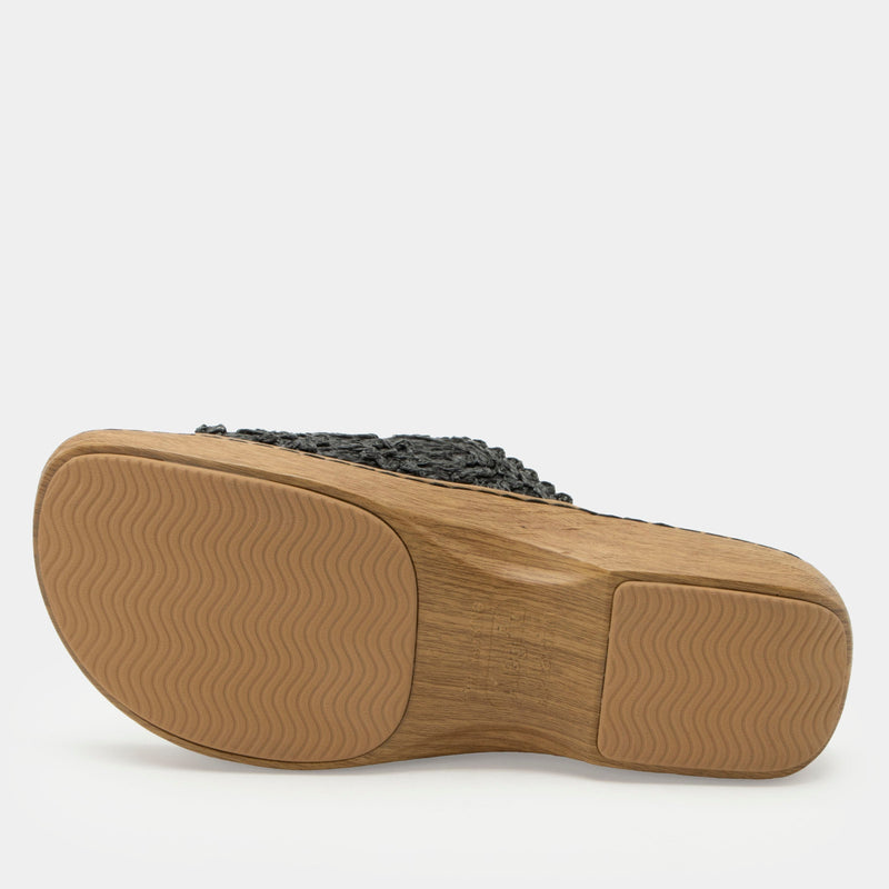Oona Black Sandal | Alegria Shoes