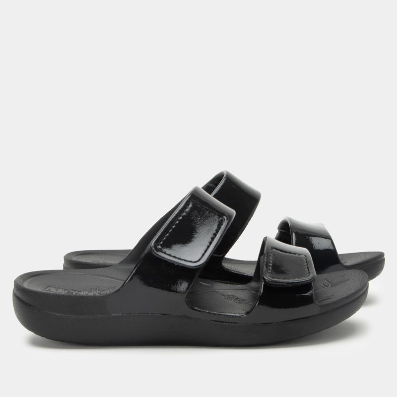 Orbyt Black Gloss Sandal | Alegria Shoes