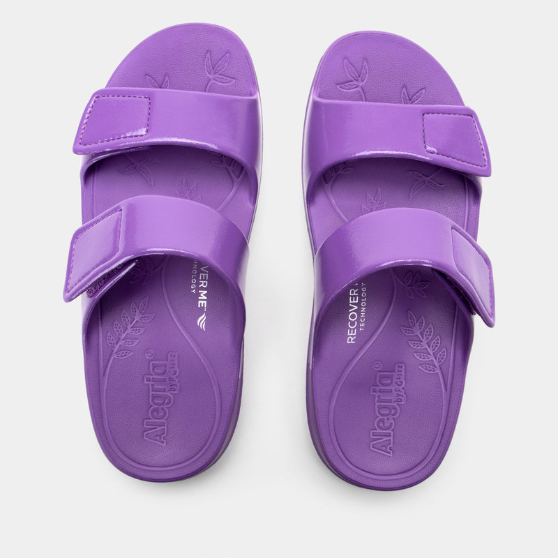 Orbyt Iris Gloss Sandal | Alegria Shoes