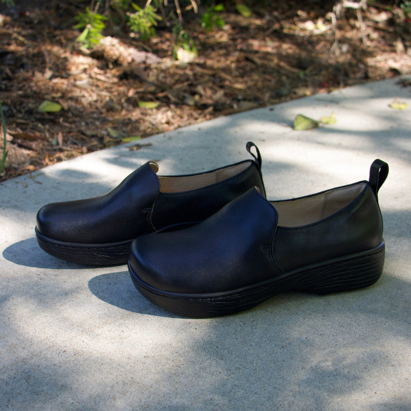 Orygin Black Shoe | Alegria Shoes