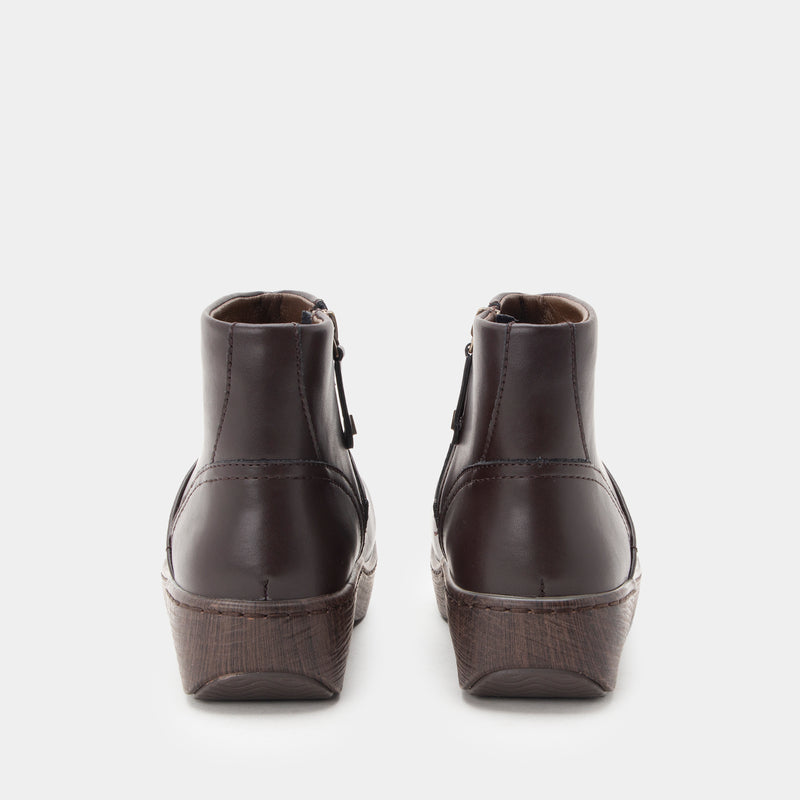 Oryon Chocolate Boot