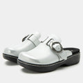 Osmosis Silver White Shoe | Alegria Shoes